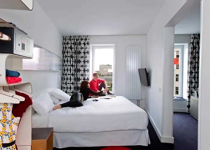 Gat Point CharlieHotel Berlin